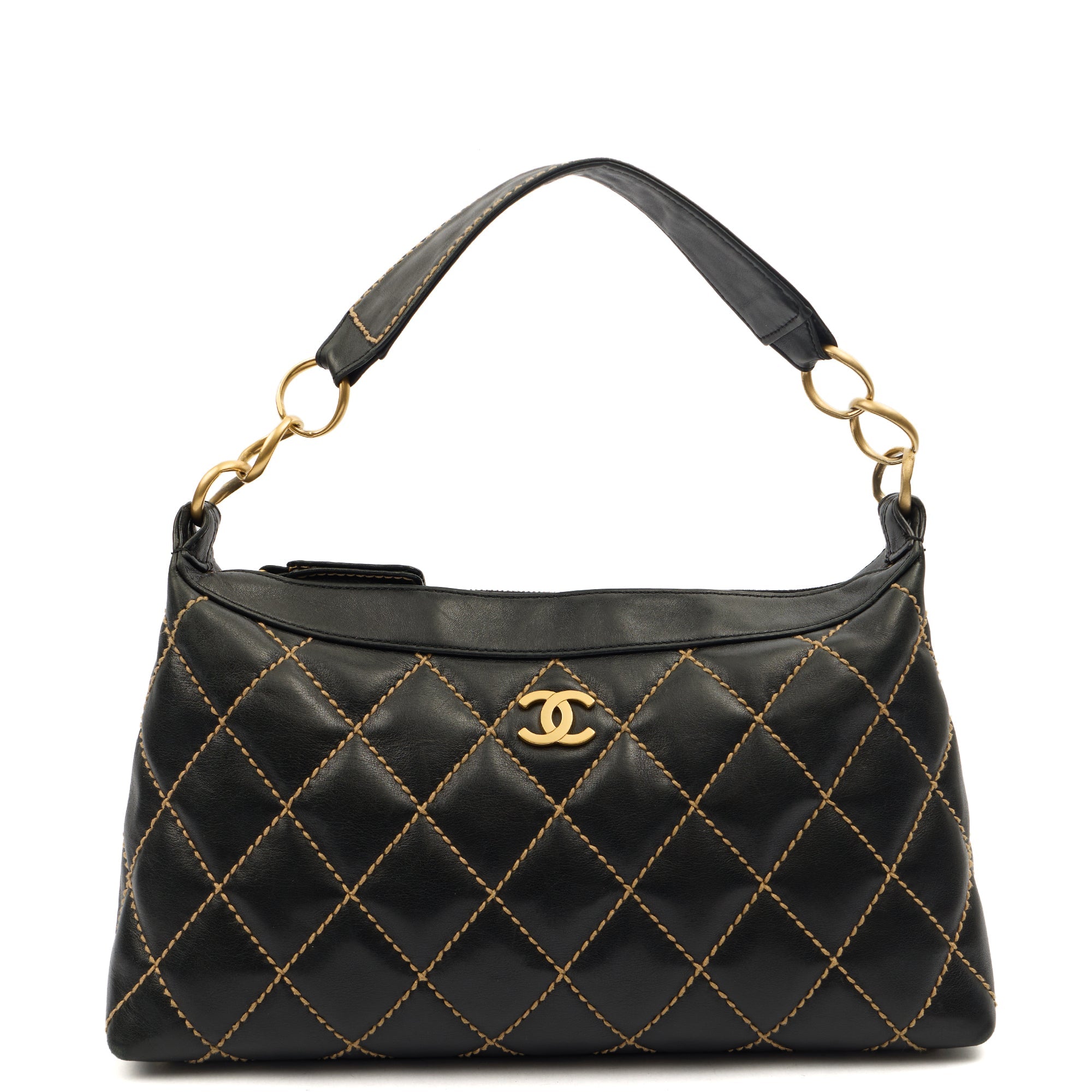 Chanel Shoulder Bag Shoulder Bag in Black, Lambskin Leather — Front View