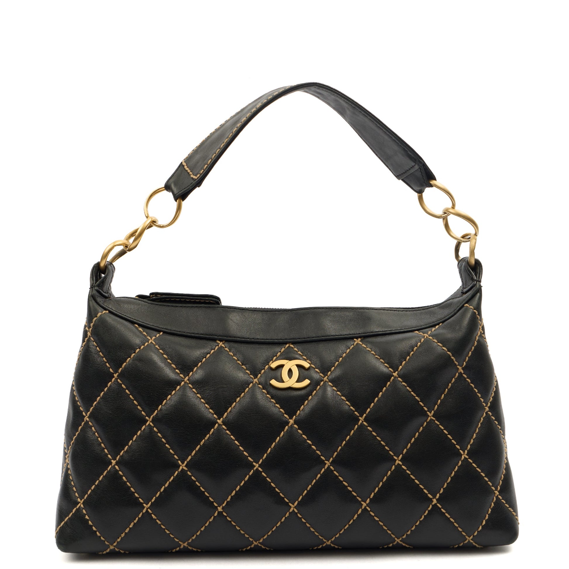 Chanel Shoulder Bag Shoulder Bag in Black, Lambskin Leather — Alternate View 10