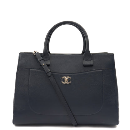 Chanel Tote Executive Shopper Tote in Blue, Calfskin Leather — Alternate View 10