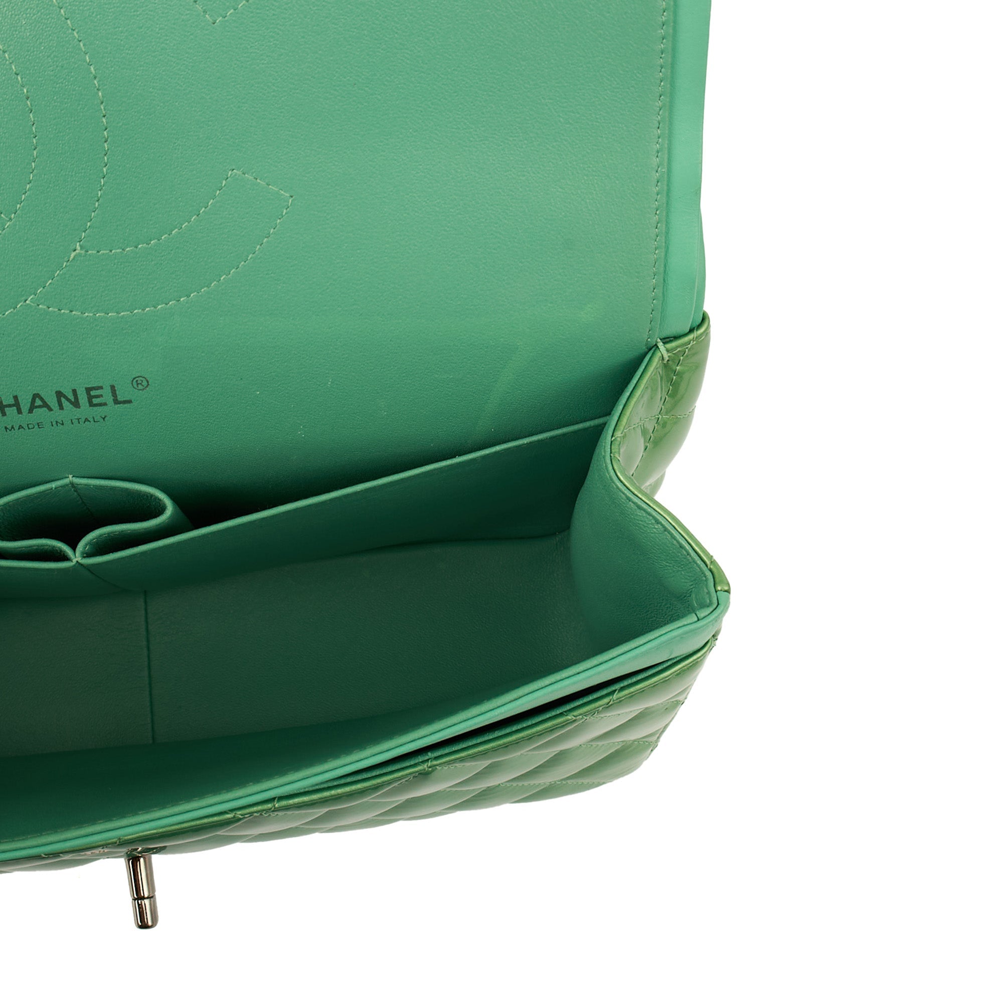 Chanel Shoulder Bag Classic Double Flap - Large in Green, Patent Leather — Alternate View 11