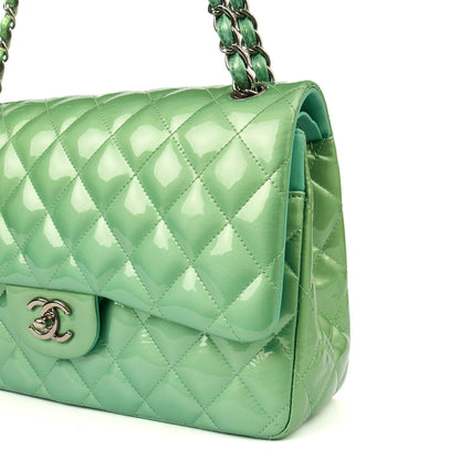 Chanel Shoulder Bag Classic Double Flap - Large in Green, Patent Leather — Alternate View 30
