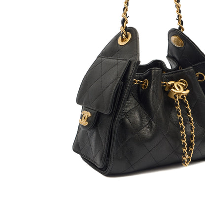 Chanel Shoulder Bag Chanel 25 in Black, Calfskin Leather — Alternate View 7