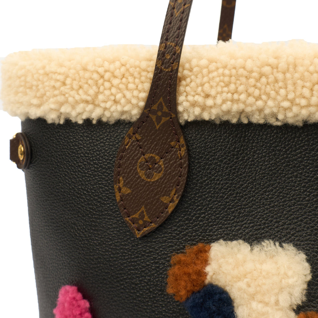 Louis Vuitton Tote Neverfull MM in Black, Leather — Alternate View 7