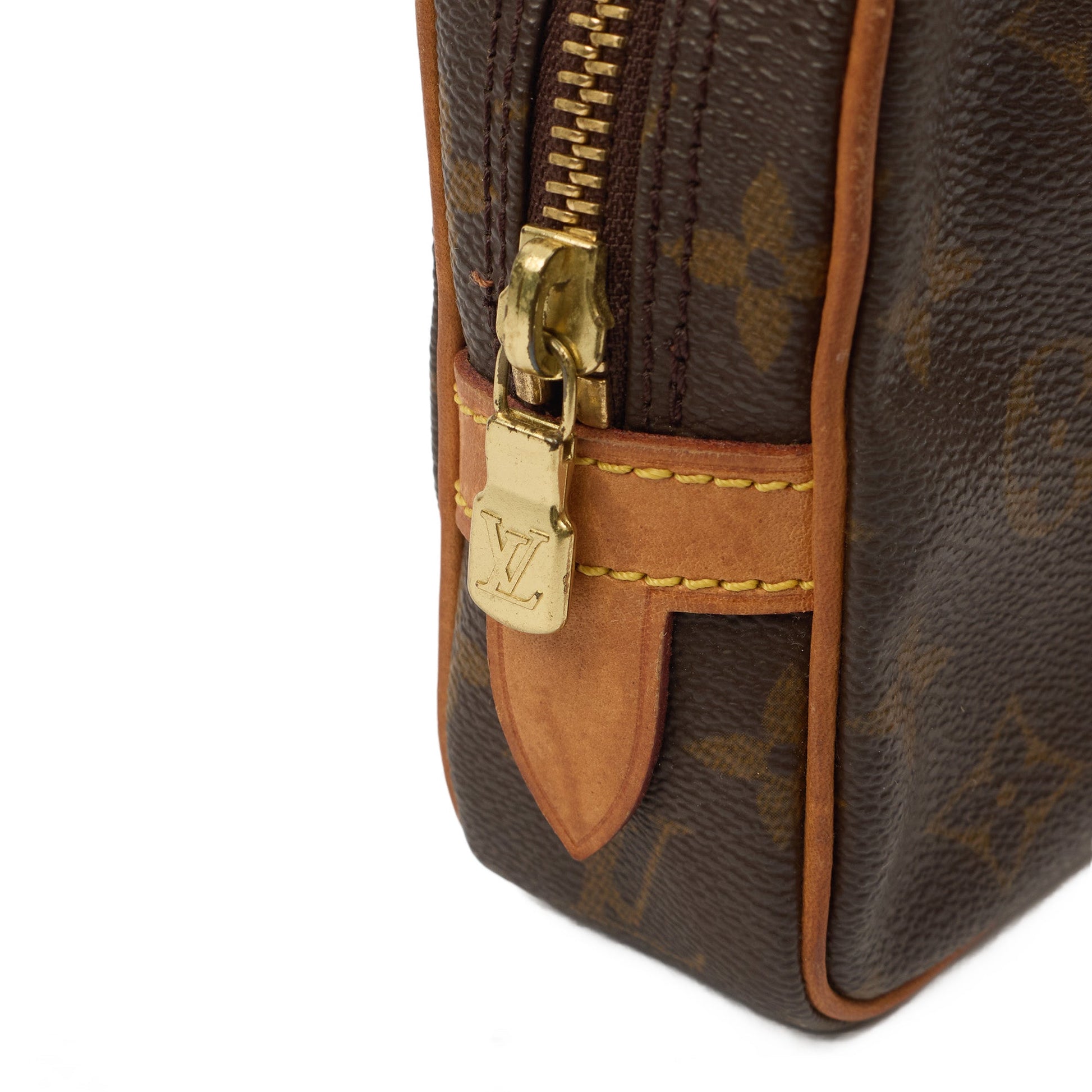 Louis Vuitton Cross Body Pochette Marly BandouliÃ¨re in Monogram, Canvas — Lifestyle View