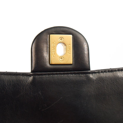 Chanel Shoulder Bag Shoulder Bag in Black, Lambskin Leather — Alternate View 9