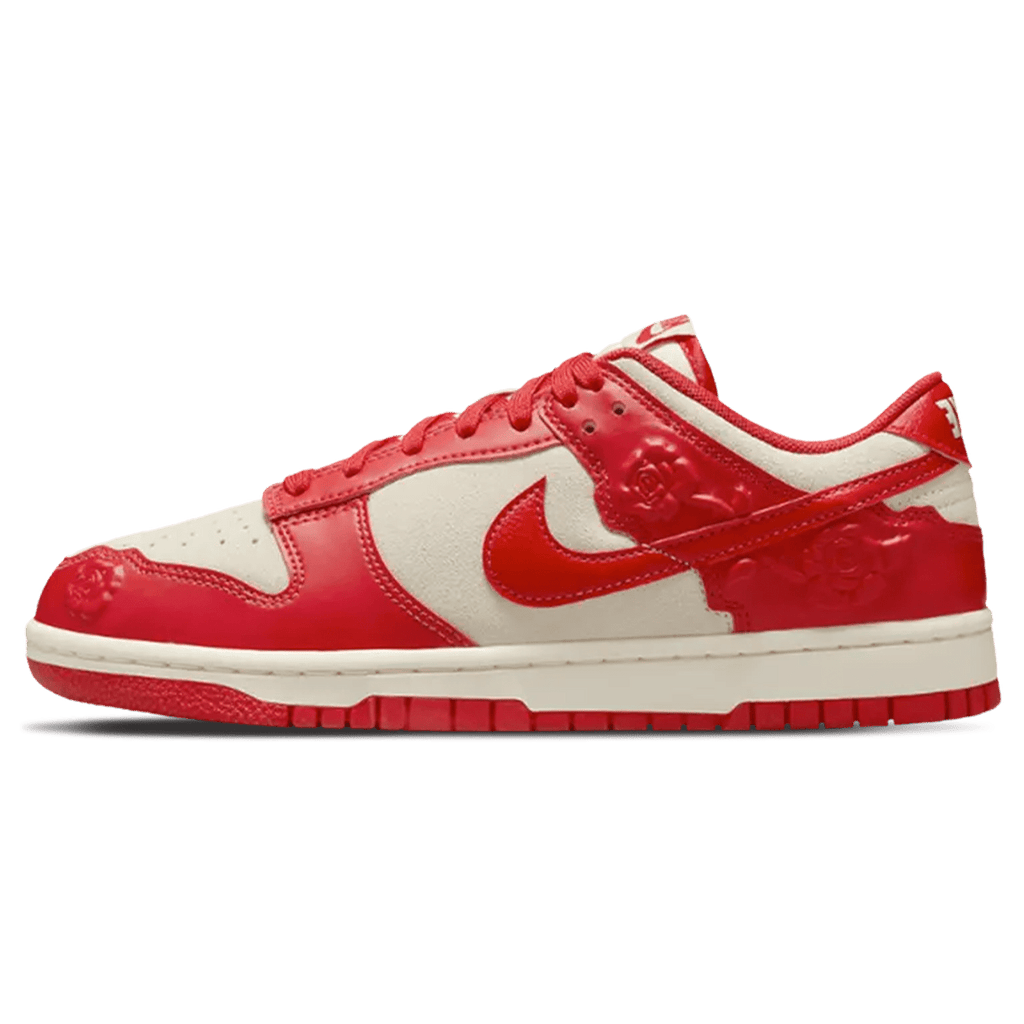 Nike Dunk Low Wmns 'Roses' — UK 2.5 | EU 35.5 | US 5 — Front View