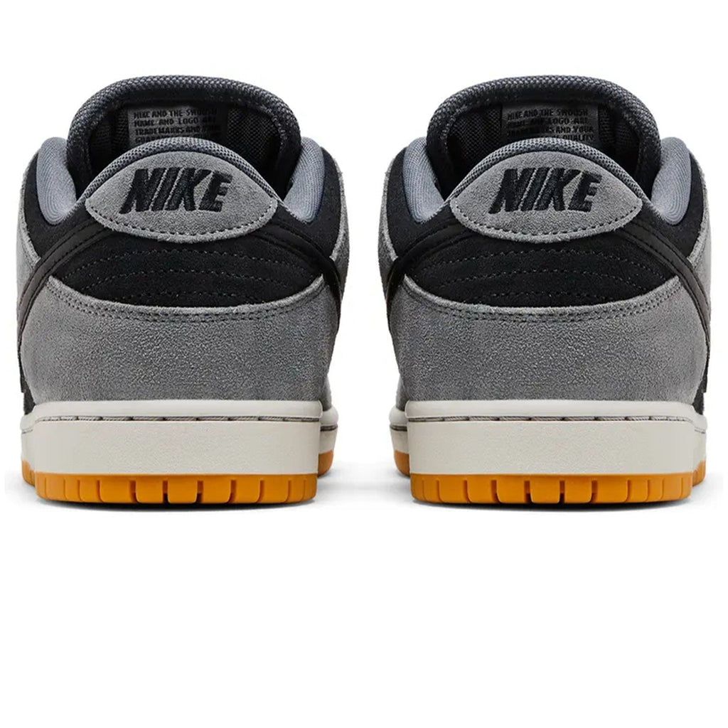 Nike Dunk Low SB 'Dark Smoke Grey' — UK 3 | EU 35.5 | US 3.5 — Side View