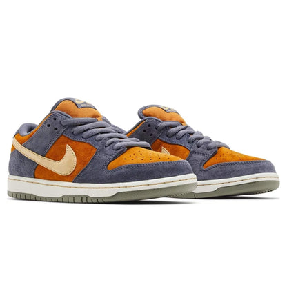 Nike Dunk Low SB 'Light Carbon Monarch' — UK 3 | EU 35.5 | US 3.5 — Top View