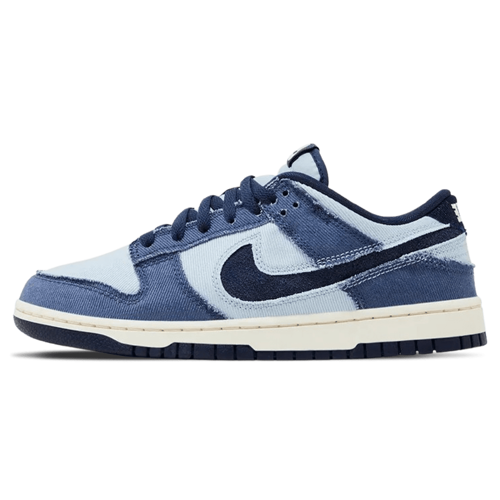 Nike Dunk Low SE 'Light Armory Blue Denim' — UK 3 | EU 35.5 | US 3.5 — Front View