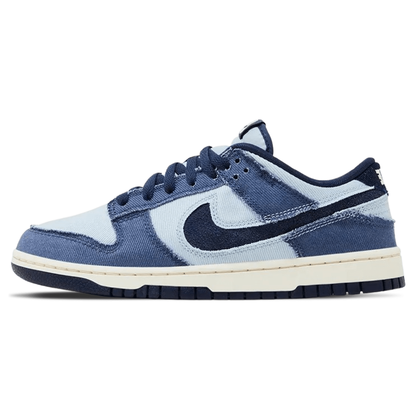 Nike Dunk Low SE 'Light Armory Blue Denim' — UK 3 | EU 35.5 | US 3.5 — Front View