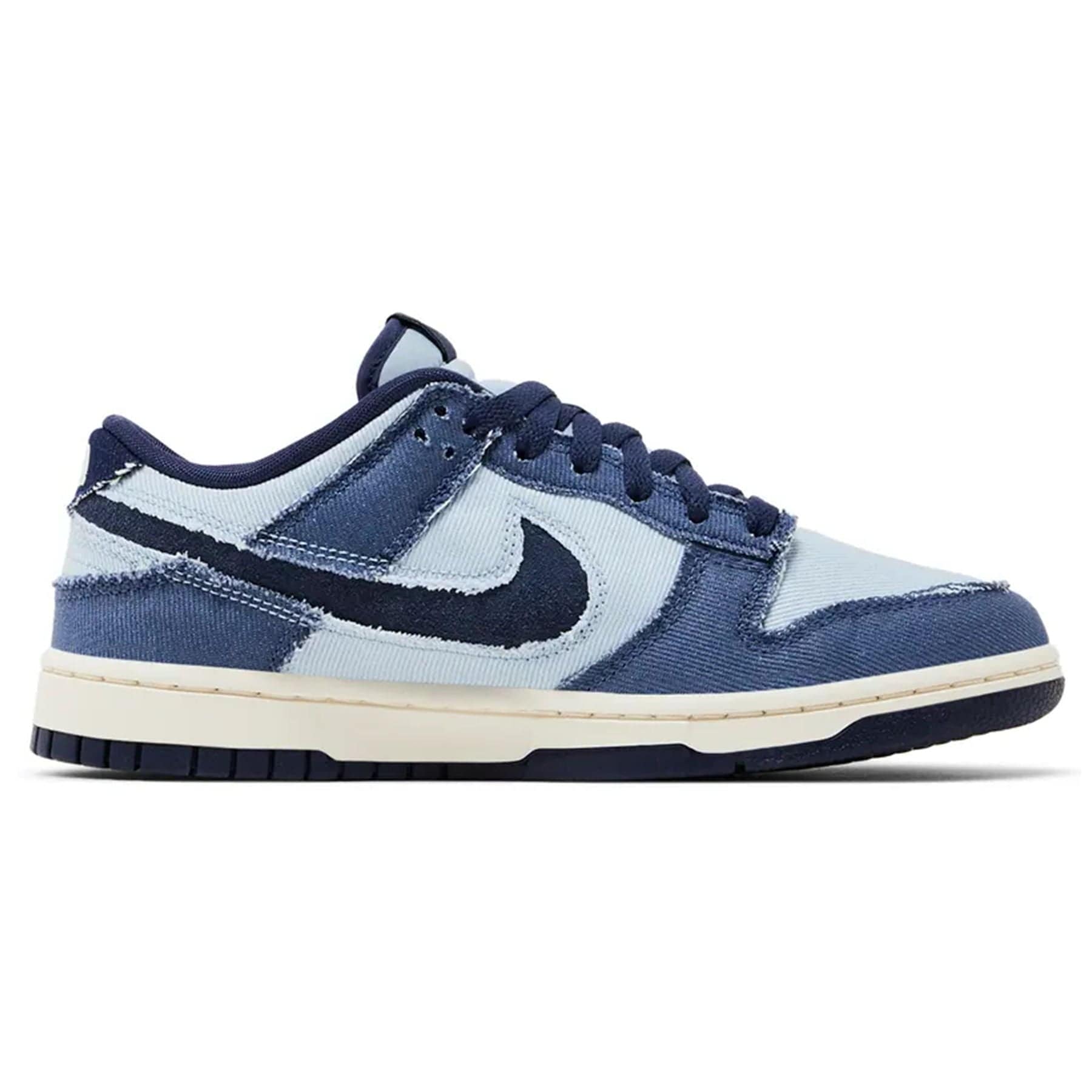 Nike Dunk Low SE 'Light Armory Blue Denim' — UK 3 | EU 35.5 | US 3.5 — Side View