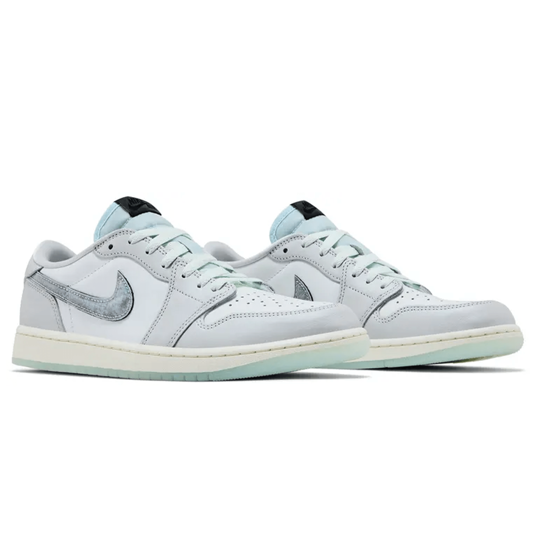 Air Jordan 1 Retro Low OG 'Year of the Snake' — UK 3 | EU 35.5 | US 3.5 — Back View
