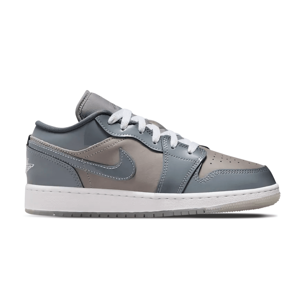 Air Jordan 1 Low GS 'Patent Cool Grey' — UK 13.5 | EU 32 | US 1Y — Side View