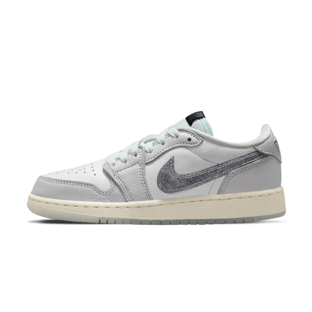 Air Jordan 1 Retro Low OG GS 'Year of the Snake' — UK 13.5 | EU 32 | US 1Y — Front View