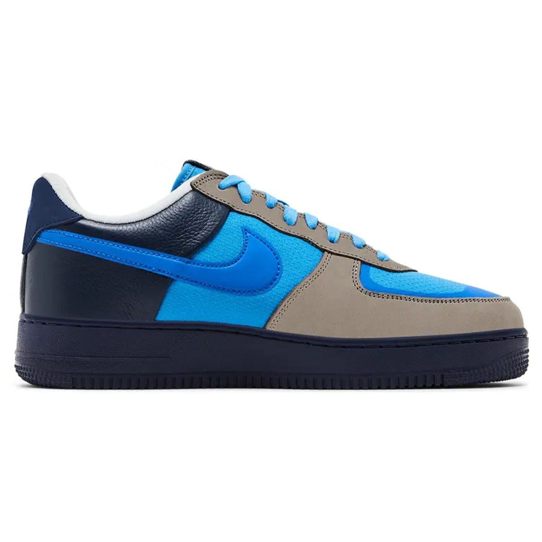Stash x Air Force 1 Low SP '2024' — UK 3 | EU 35.5 | US 3.5 — Side View
