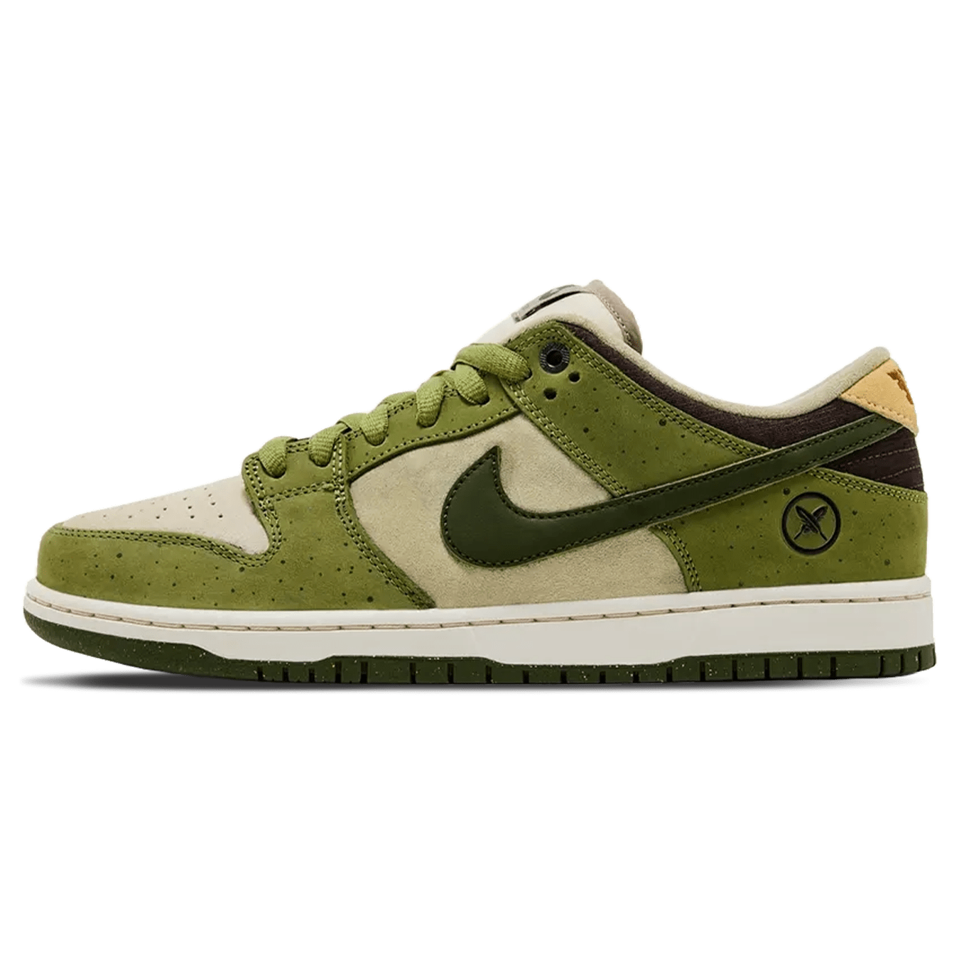 Nike Dunk Low SB x Yuto Horigome 'Matcha' — UK 3 | EU 35.5 | US 3.5 — Front View