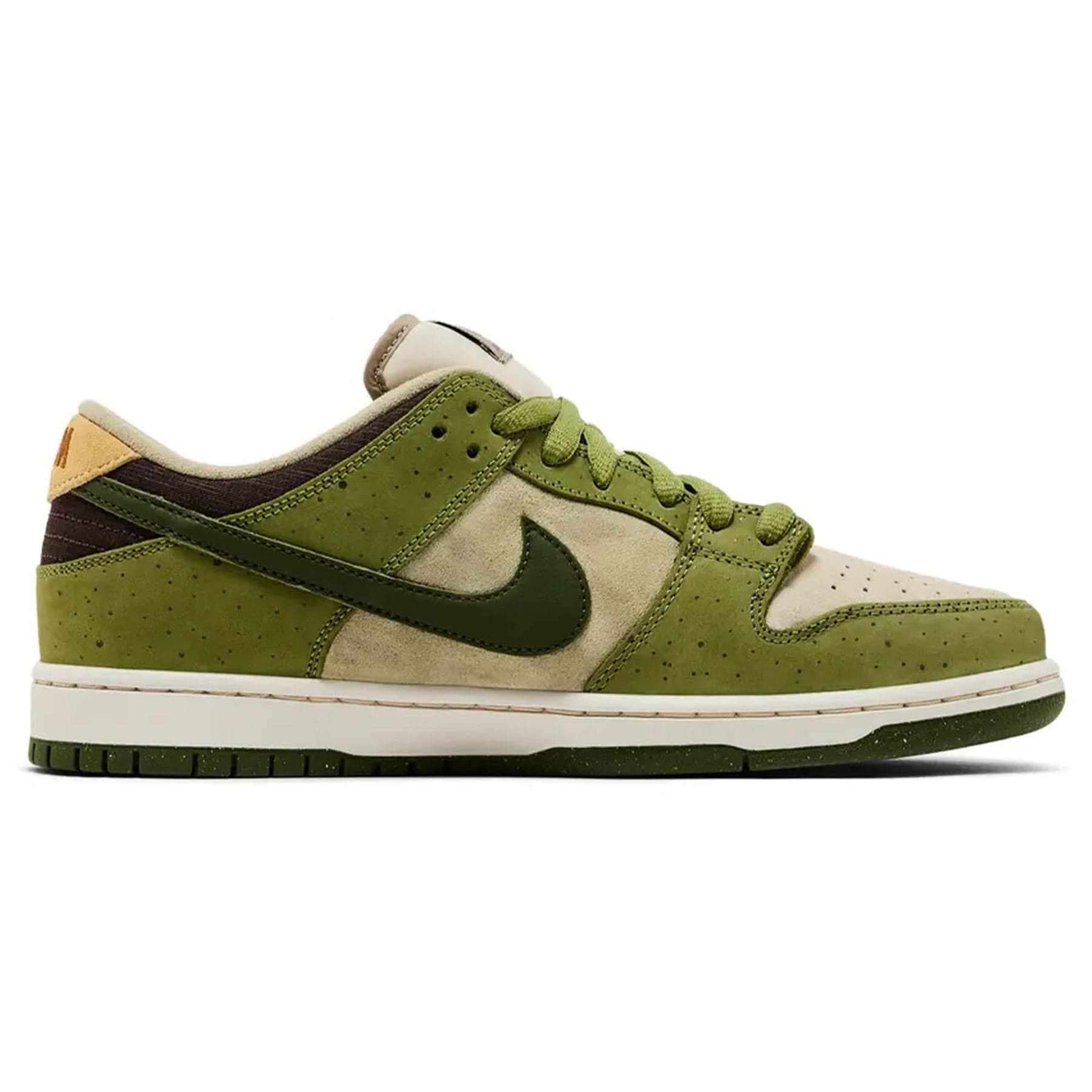 Nike Dunk Low SB x Yuto Horigome 'Matcha' — UK 3 | EU 35.5 | US 3.5 — Side View