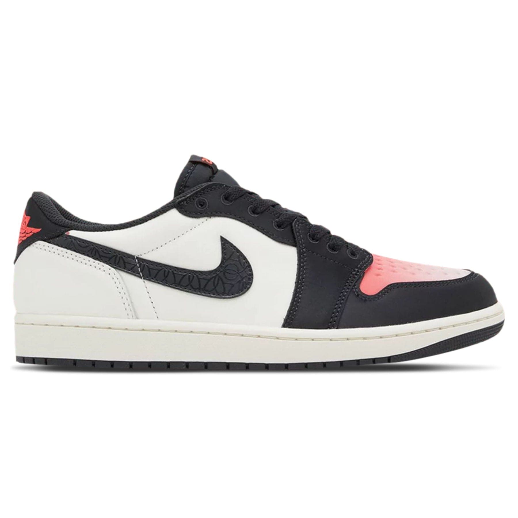 Paris Saint-Germain x Air Jordan 1 Low OG 'Sail Pink Oxford' — UK 3 | EU 35.5 | US 3.5 — Side View