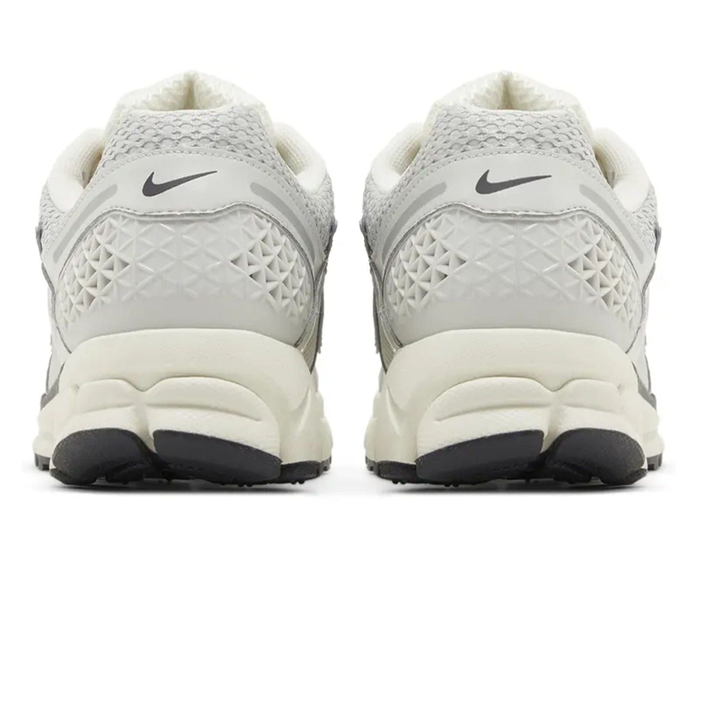 Nike Air Zoom Vomero 5 'Chrome' — UK 3 | EU 35.5 | US 3.5 — Top View