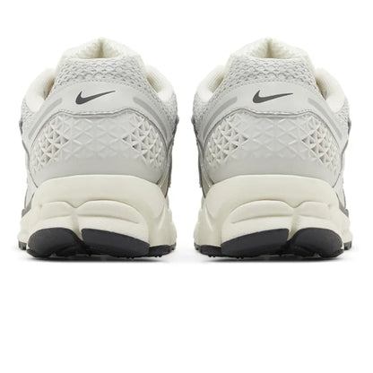 Nike Air Zoom Vomero 5 'Chrome' — UK 3 | EU 35.5 | US 3.5 — Top View