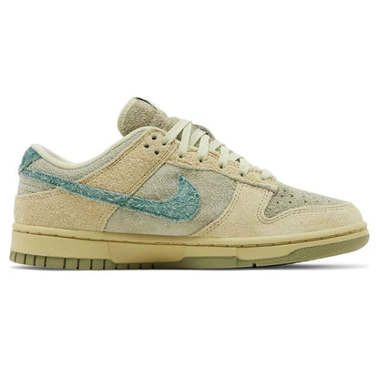 Nike Dunk Low Wmns 'Olive Aura' — UK 2.5 | EU 35.5 | US 5 — Side View