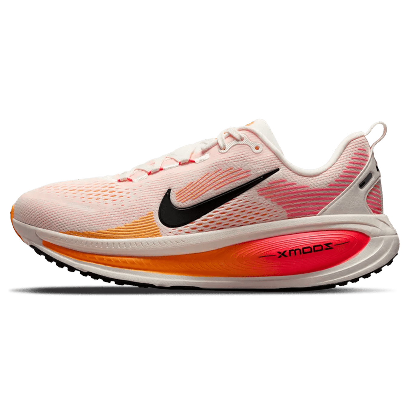 Nike Vomero 18 Wmns 'Sail Bright Crimson' — UK 2.5 | EU 35.5 | US 5 — Front View