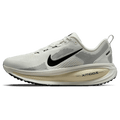 Nike Vomero 18 Wmns 'Coconut Milk' — UK 2.5 | EU 35.5 | US 5 — Front View