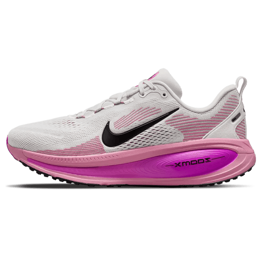 Nike Vomero 18 Wmns 'Summit White Elemental Pink' — UK 2.5 | EU 35.5 | US 5 — Front View