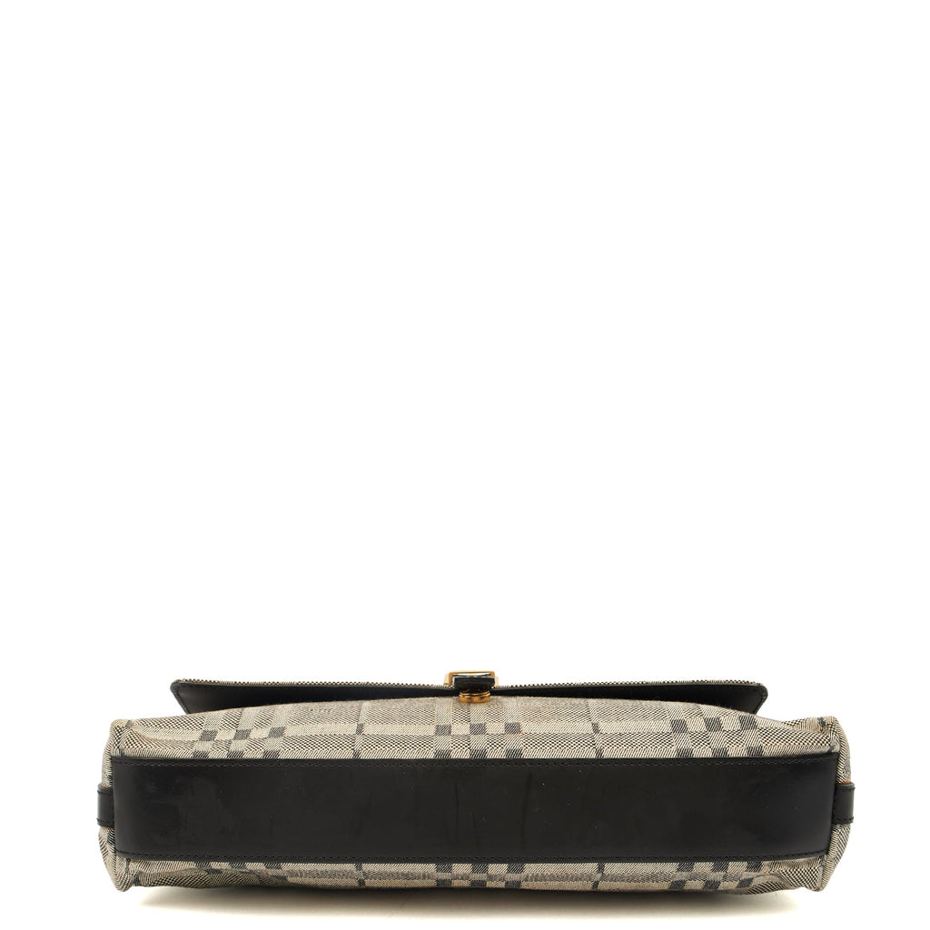 Burberry Shoulder Bag Shoulder Bag in Black, Leather — Alternate View 16