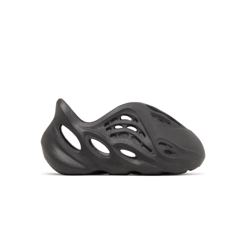 adidas Yeezy Foam Runner Infants 'Onyx' — UK 0k | EU 16 | US 1k — Side View