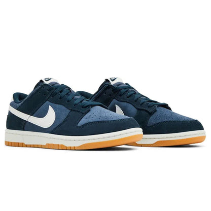 Nike Dunk Low SE 'Armory Navy Gum' — UK 3 | EU 35.5 | US 3.5 — Back View