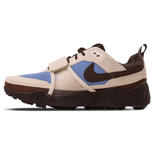 Travis Scott x Nike Zoom Field Jaxx 'Leche Blue' — UK 3 | EU 35.5 | US 3.5 — Front View
