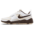 Travis Scott x Nike Zoom Field Jaxx 'Light Chocolate' — UK 3 | EU 35.5 | US 3.5 — Front View