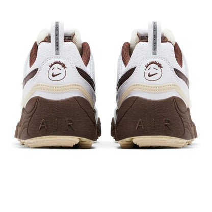 Travis Scott x Nike Zoom Field Jaxx 'Light Chocolate' — UK 3 | EU 35.5 | US 3.5 — Top View