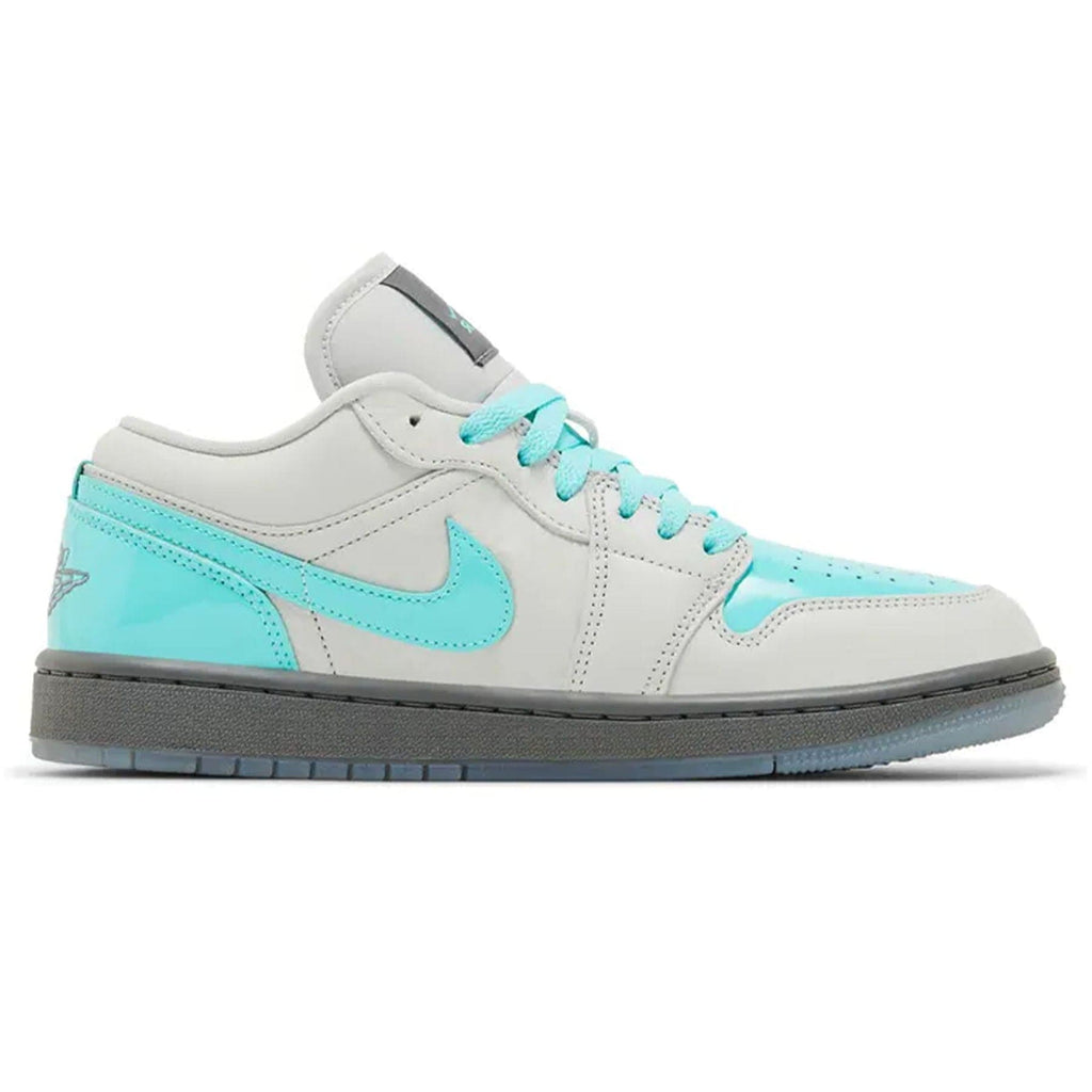 Air Jordan 1 Low SE Wmns 'Polaroid' — UK 2.5 | EU 35.5 | US 5 — Side View