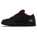 Nike Dunk Low SB x Supreme 'Black' — UK 3 | EU 35.5 | US 3.5 — Front View