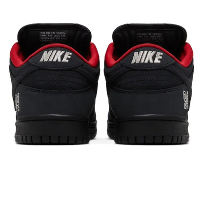 Nike Dunk Low SB x Supreme 'Black' — UK 3 | EU 35.5 | US 3.5 — Top View