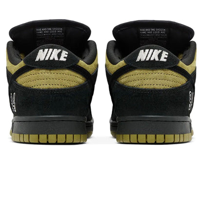 Nike Dunk Low SB x Supreme 'Camper Green' — UK 3 | EU 35.5 | US 3.5 — Top View