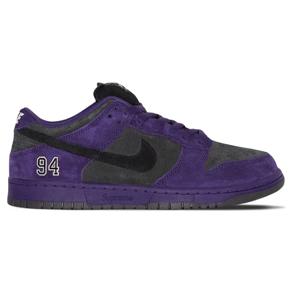 Nike Dunk Low SB x Supreme 'Ink' — UK 3 | EU 35.5 | US 3.5 — Side View