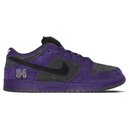 Nike Dunk Low SB x Supreme 'Ink' — UK 3 | EU 35.5 | US 3.5 — Side View