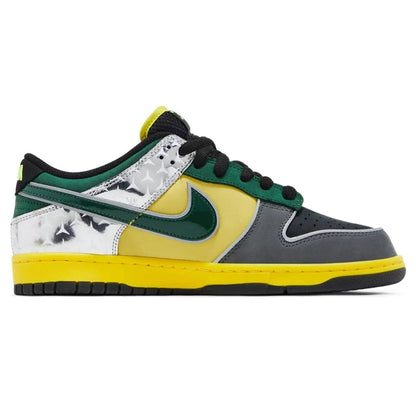 Nike Dunk Low 'What the Duck - University of Oregon Home' PE — UK 3 | EU 35.5 | US 3.5 — Side View