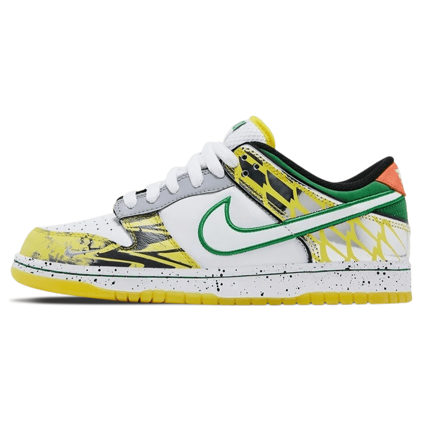 Nike Dunk Low 'What the Duck - University of Oregon Away' PE — UK 3 | EU 35.5 | US 3.5 — Front View