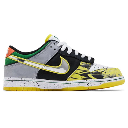 Nike Dunk Low 'What the Duck - University of Oregon Away' PE — UK 3 | EU 35.5 | US 3.5 — Side View
