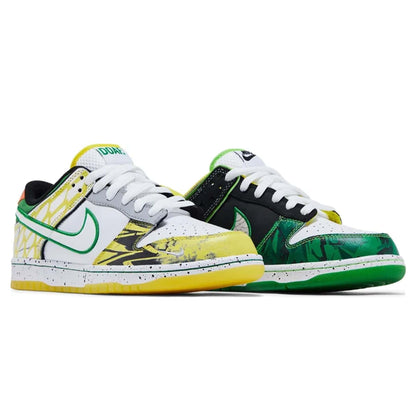 Nike Dunk Low 'What the Duck - University of Oregon Away' PE — UK 3 | EU 35.5 | US 3.5 — Back View