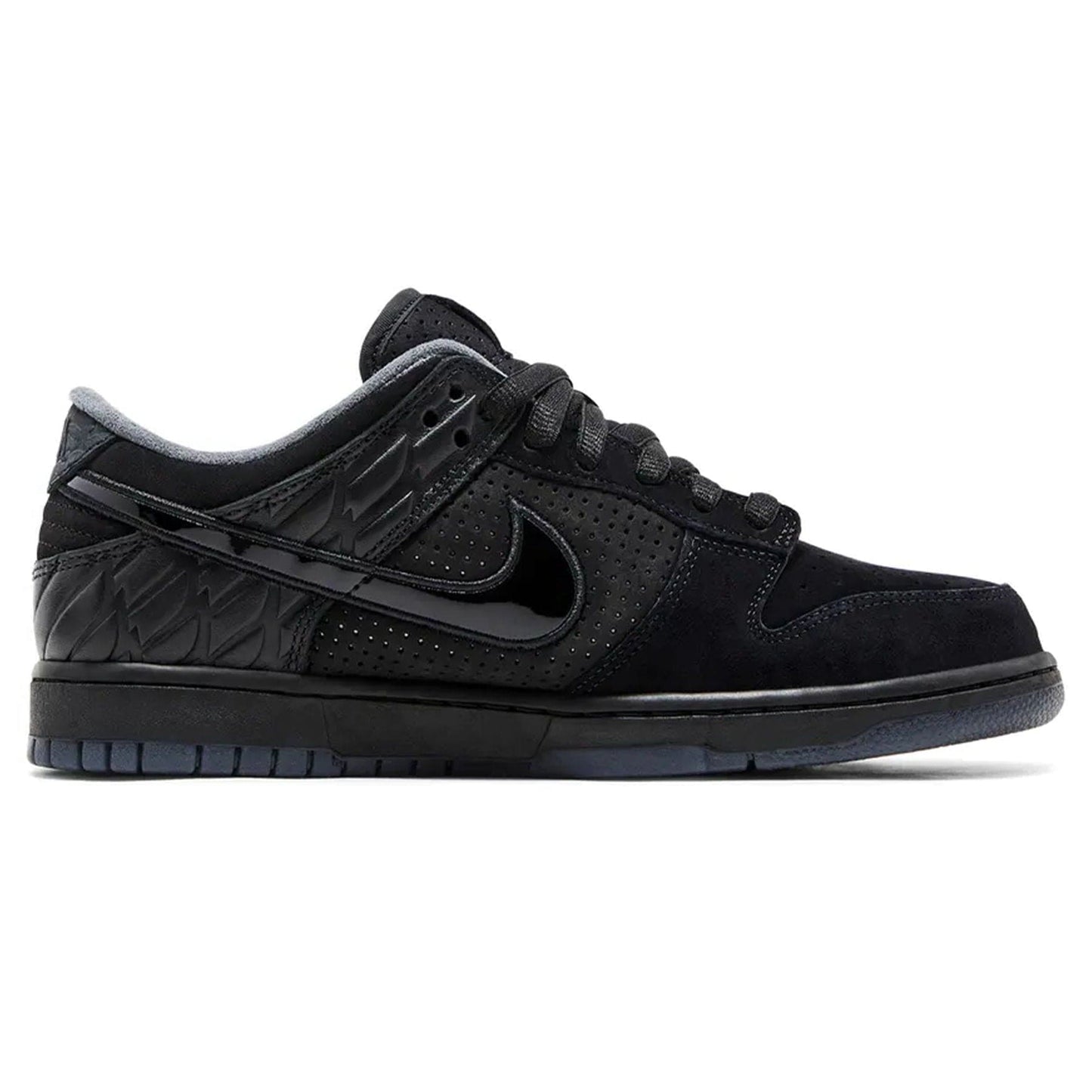 Nike Dunk Low 'What the Duck - University of Oregon Alternate' PE — UK 3 | EU 35.5 | US 3.5 — Side View