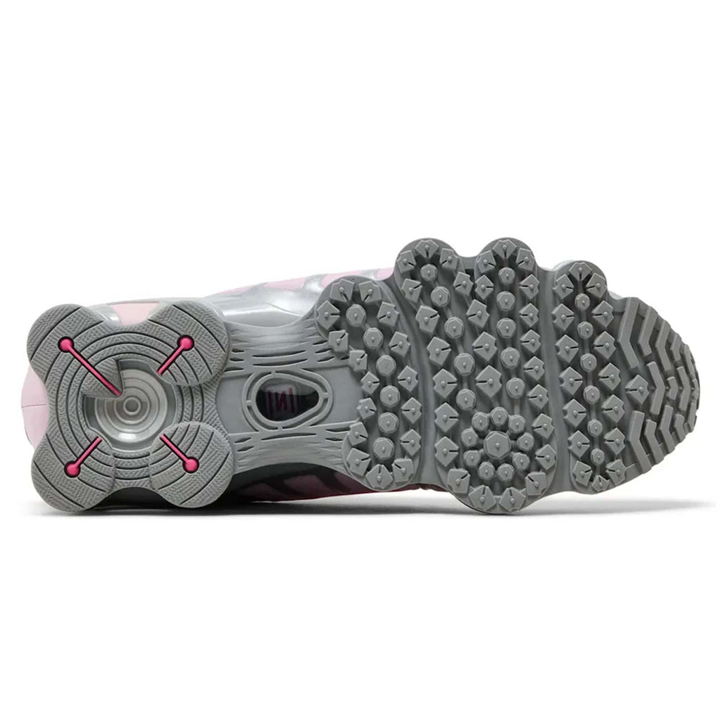 Nike Wmns Shox TL 'Metallic Platinum Pink Foam' — UK 2.5 | EU 35.5 | US 5 — Detail View