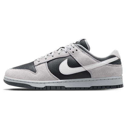 Nike Dunk Low 'Light Smoke Grey Anthracite' — UK 2.5 | EU 35.5 | US 5 — Front View