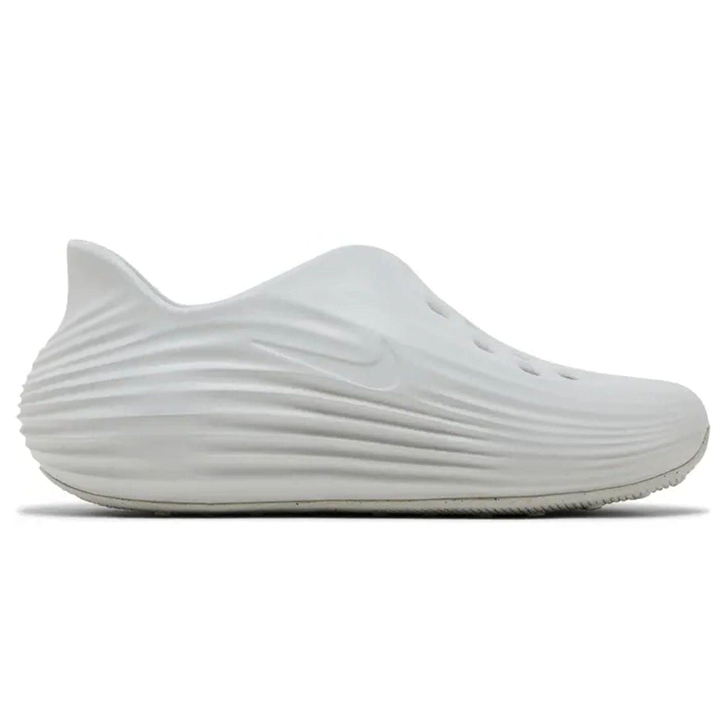 Nike ReactX Rejuven8 Wmns 'Sail' — UK 2.5 | EU 35.5 | US 5 — Back View