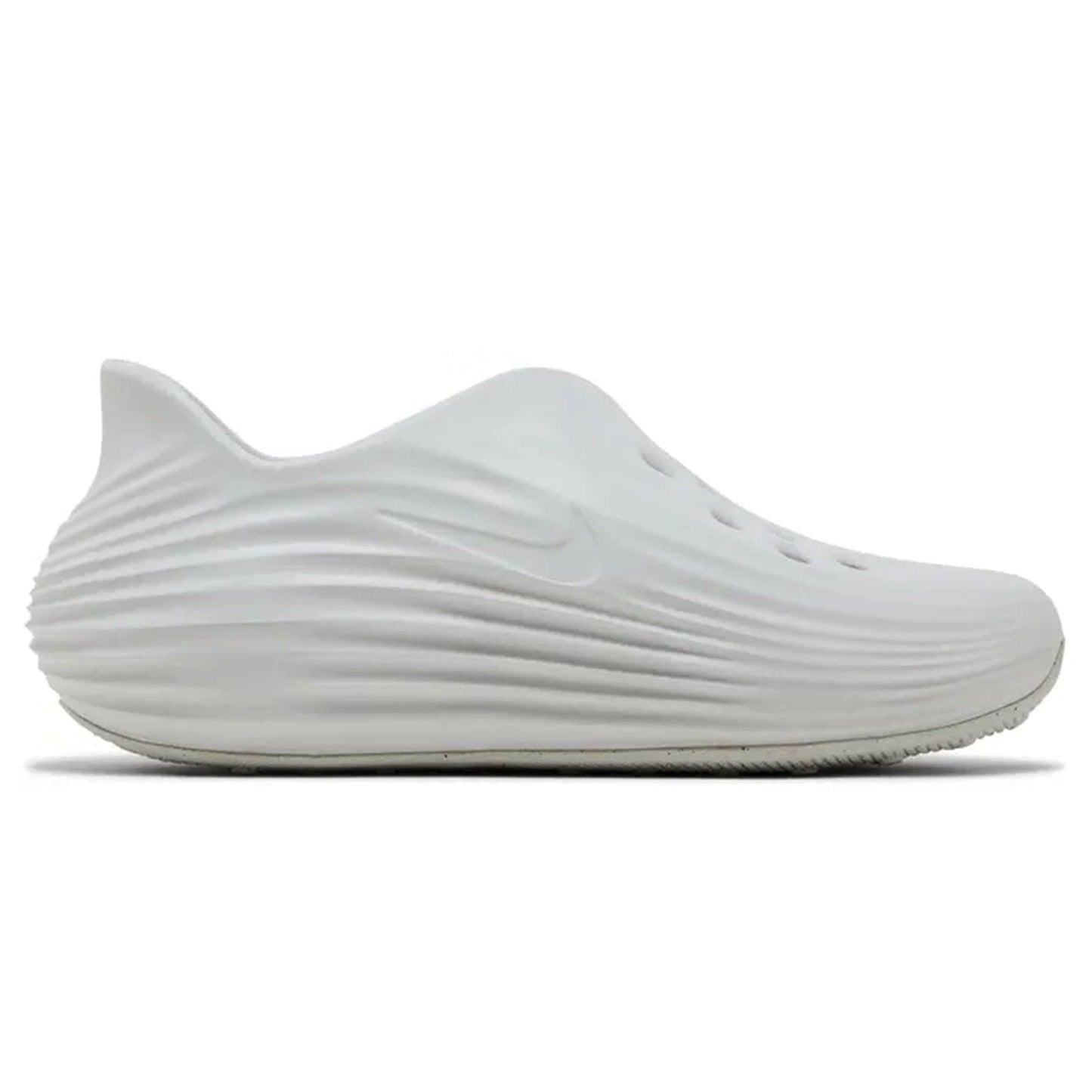 Nike ReactX Rejuven8 Wmns 'Sail' — UK 2.5 | EU 35.5 | US 5 — Back View