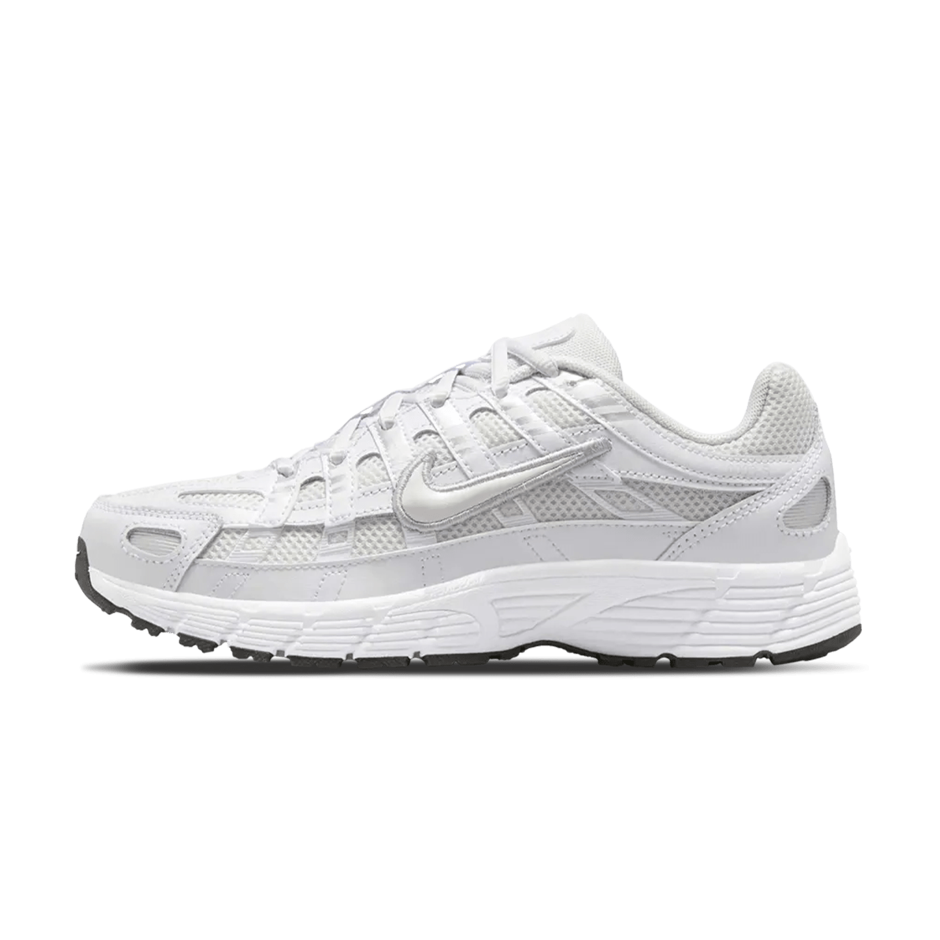 Nike P-6000 GS 'Platinum Tint' — UK 13.5 | EU 32 | US 1Y — Front View